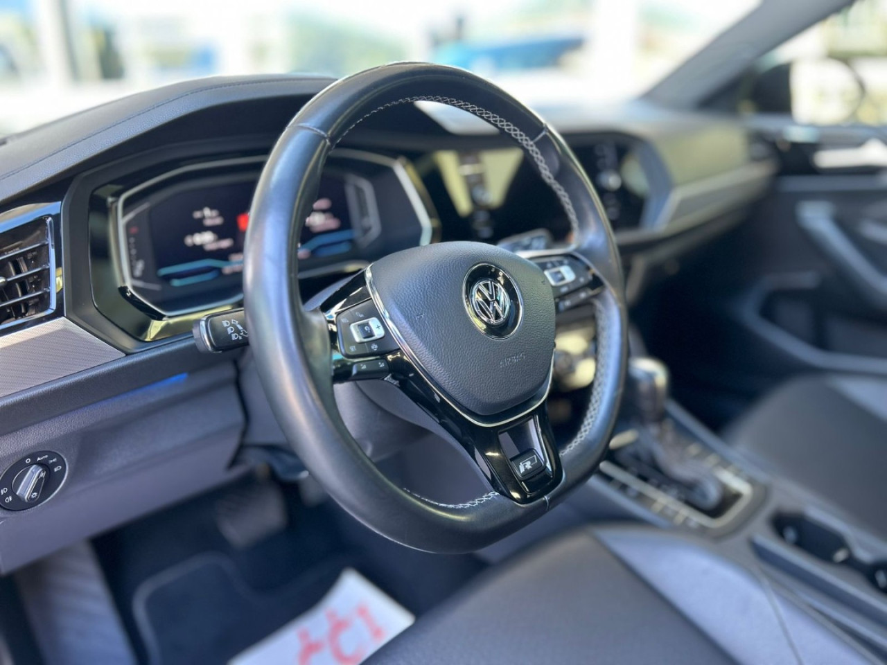 Jetta 1.4 4P 250 TSI R-LINE AUTOMÁTICO