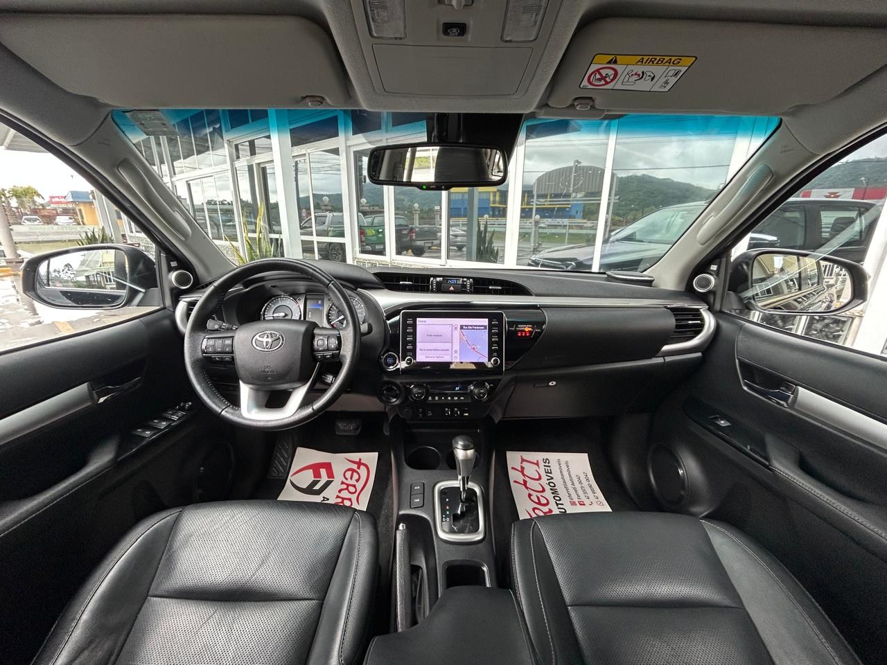 Hilux Caminhonete 2.8 16V SRX 4X4 TURBO DIESEL CABINE DUPLA AUTOMÁTICO
