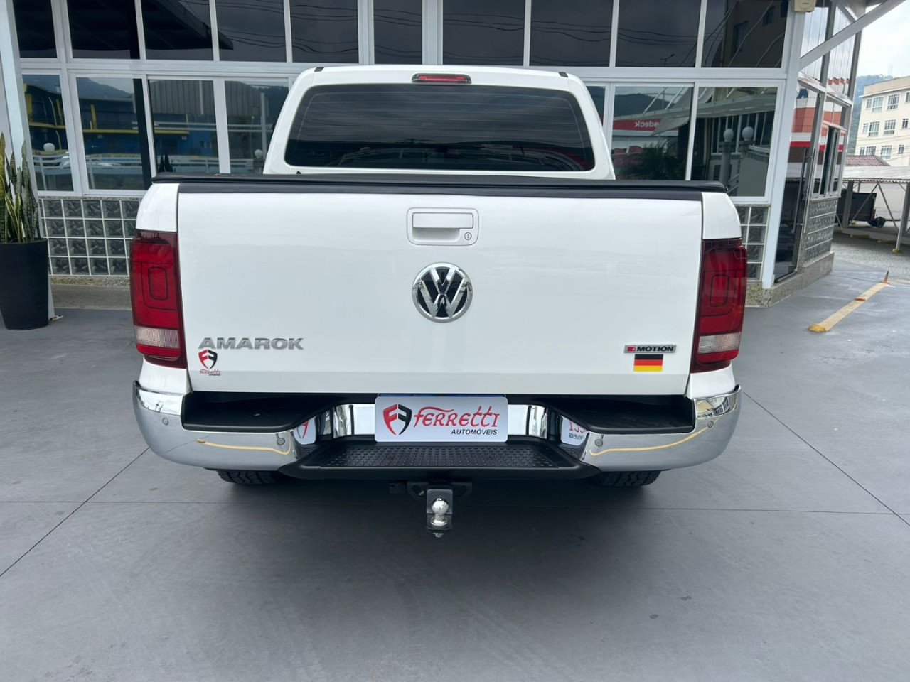 Amarok 2.0 16V 4X4 CABINE DUPLA HIGHLINE TURBO INTERCOOLER AUTOMÁTICO