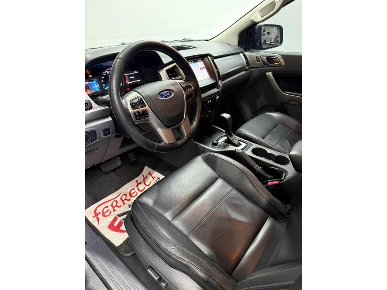 FORD Ranger 3.2 20V XLT 4X4 CABINE DUPLA TURBO DIESEL AUTOMÁTICO
