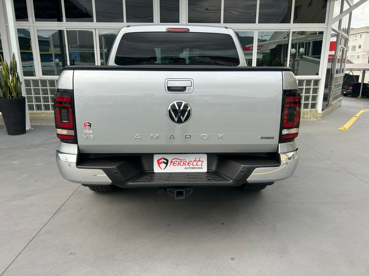 VOLKSWAGEN Amarok 3.0 V6 CABINE DUPLA HIGHLINE 4X4 TURBO INTERCOOLER AUTOMÁTICO