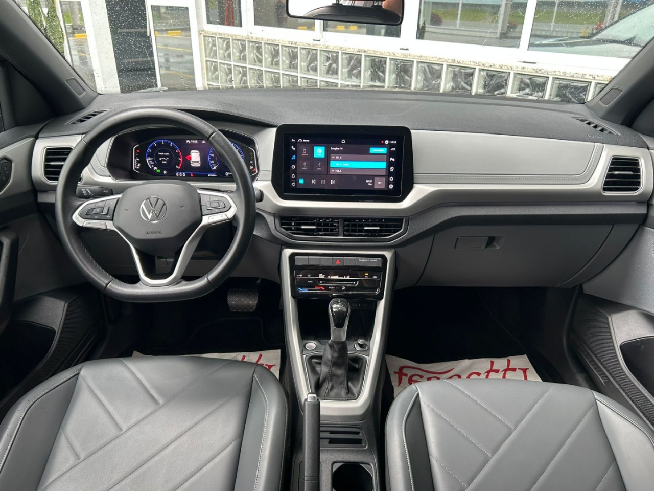 VOLKSWAGEN T-Cross 1.0 4P 200 TSI FLEX COMFORTLINE AUTOMÁTICO