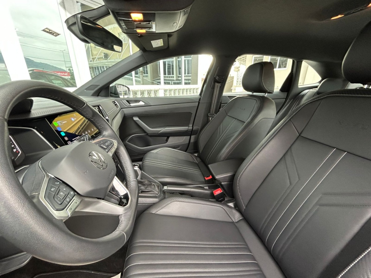 VOLKSWAGEN Nivus 1.0 4P FLEX 200 TSI HIGHLINE TURBO AUTOMÁTICO