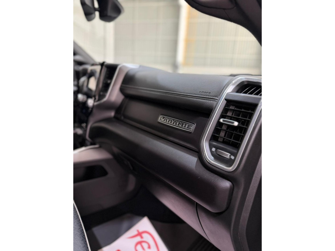 RAM 2500 6.7 I6 24V SLT CABINE DUPLA TURBO DIESEL NIGHT EDITION 4X4 AUTOMÁTICO