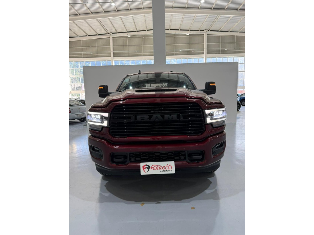 RAM 2500 6.7 I6 24V SLT CABINE DUPLA TURBO DIESEL NIGHT EDITION 4X4 AUTOMÁTICO