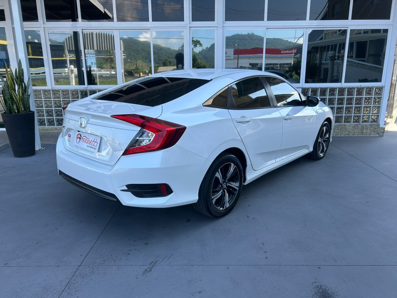 HONDA Civic 2.0 16V 4P EXL FLEX  AUTOMÁTICO CVT