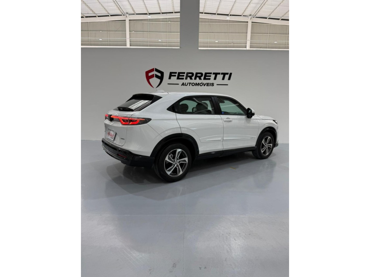 HONDA HR-V 1.5 16V 4P FLEX TOURING TURBO AUTOMÁTICO CVT