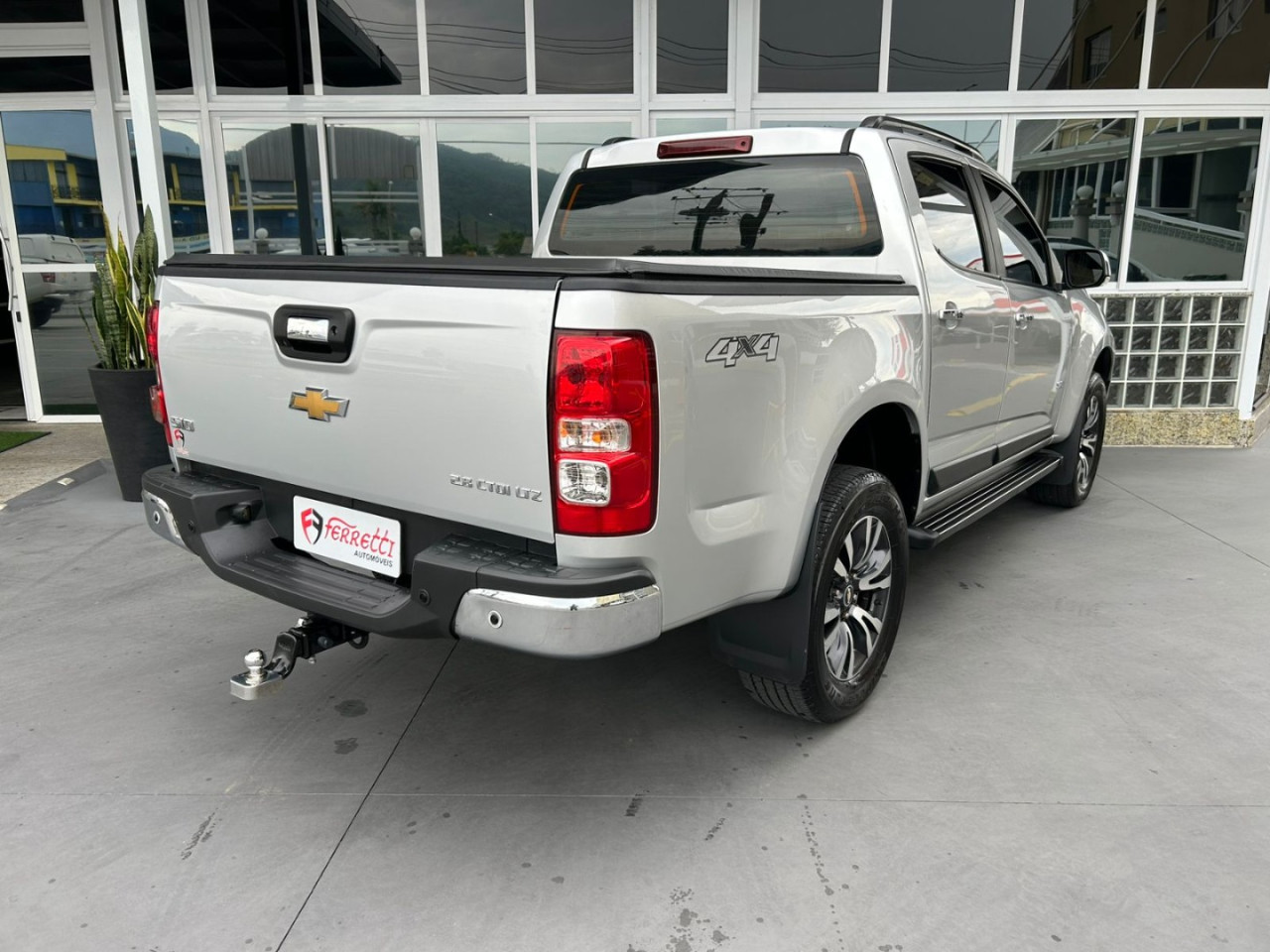 CHEVROLET S10 2.8 16V LTZ CABINE DUPLA 4X4 TURBO DIESEL AUTOMÁTICO