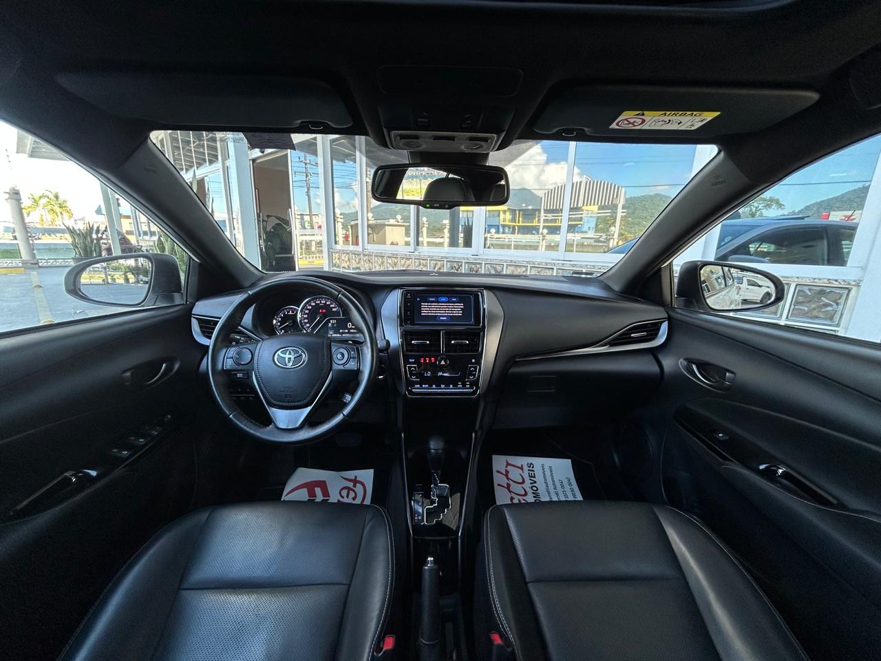 TOYOTA Yaris Hatch 1.5 16V 4P FLEX XLS CONNECT MULTIDRIVE AUTOMÁTICO CVT