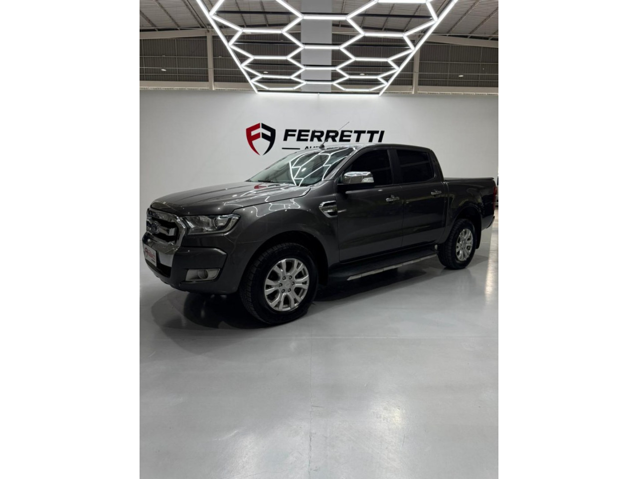 FORD Ranger 3.2 20V XLT 4X4 CABINE DUPLA TURBO DIESEL AUTOMÁTICO