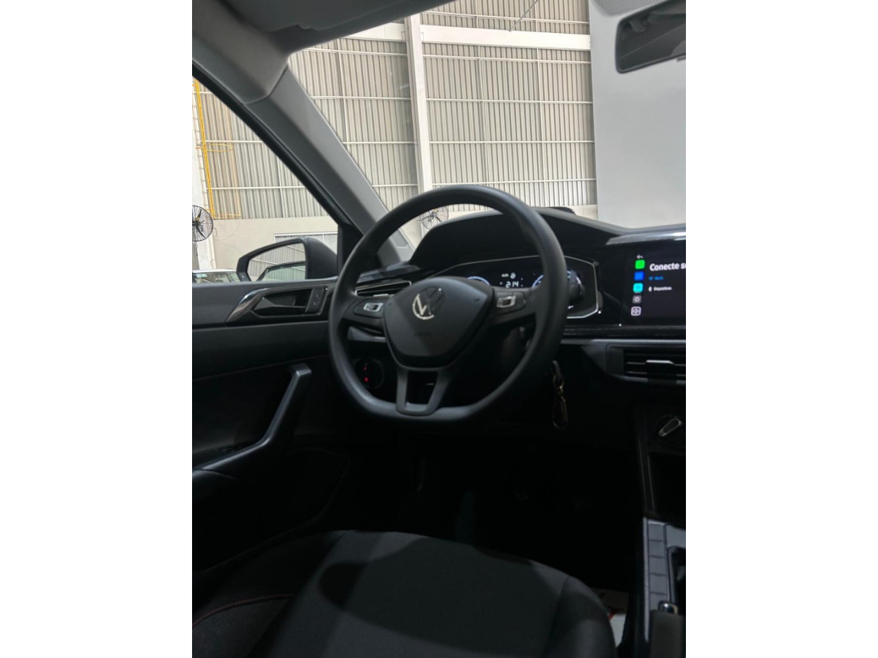 VOLKSWAGEN Polo Hatch 1.0 4P MPI TRACK