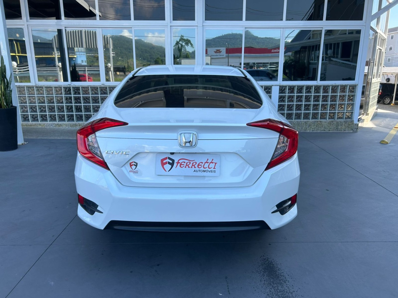 HONDA Civic 2.0 16V 4P EXL FLEX  AUTOMÁTICO CVT