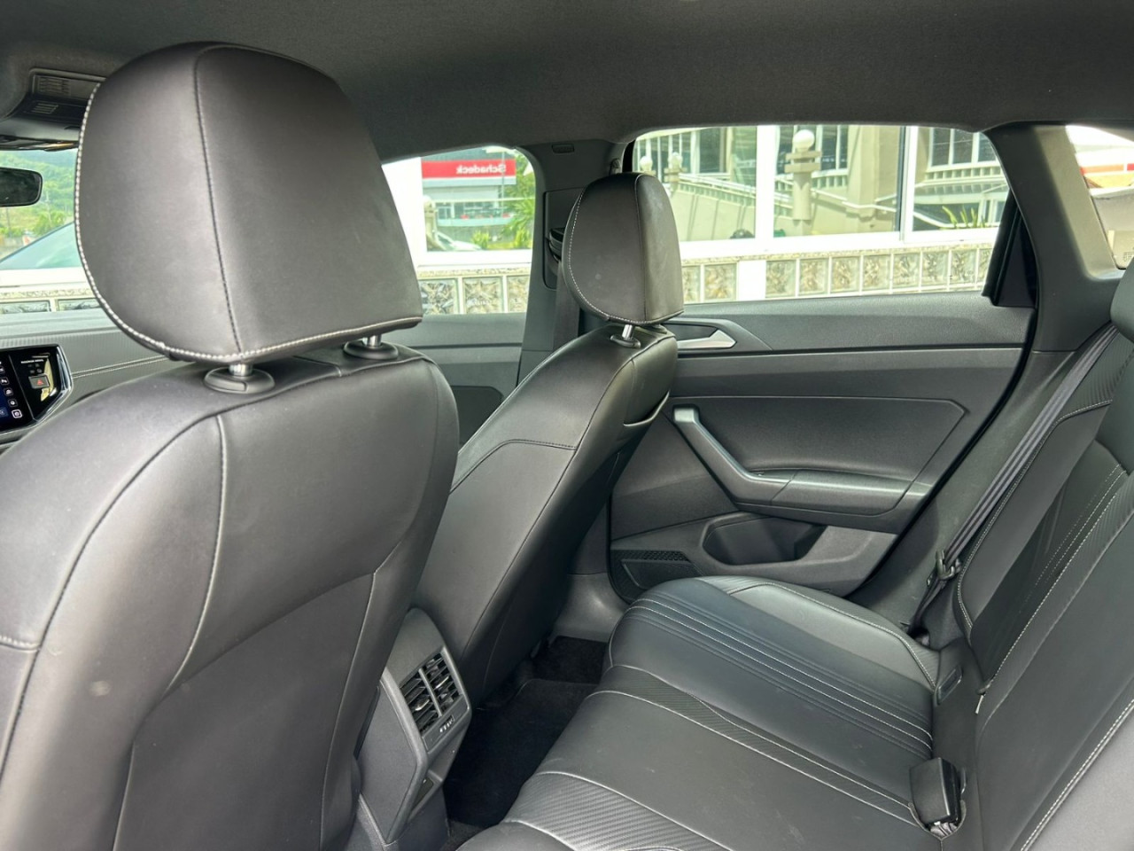 VOLKSWAGEN Nivus 1.0 4P FLEX 200 TSI HIGHLINE TURBO AUTOMÁTICO