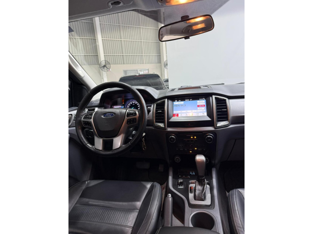 FORD Ranger 3.2 20V XLT 4X4 CABINE DUPLA TURBO DIESEL AUTOMÁTICO