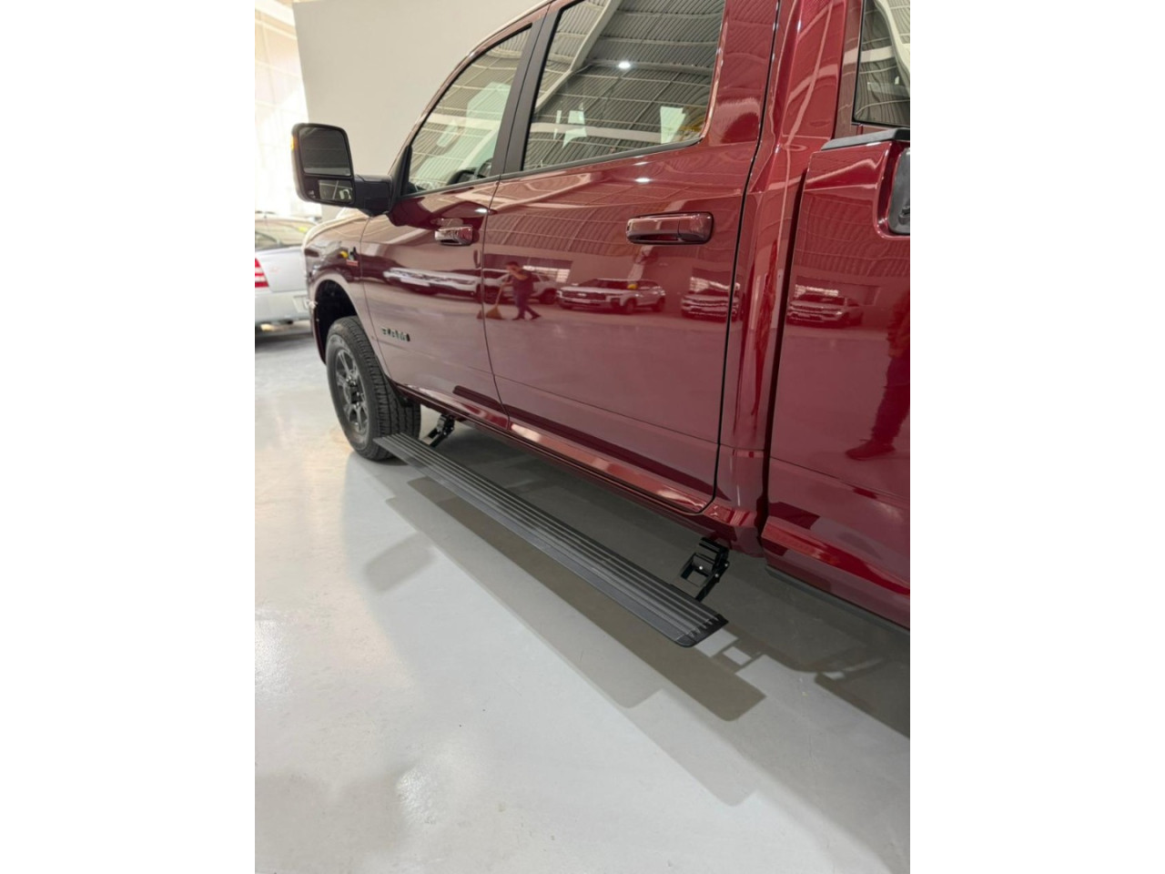 RAM 2500 6.7 I6 24V SLT CABINE DUPLA TURBO DIESEL NIGHT EDITION 4X4 AUTOMÁTICO
