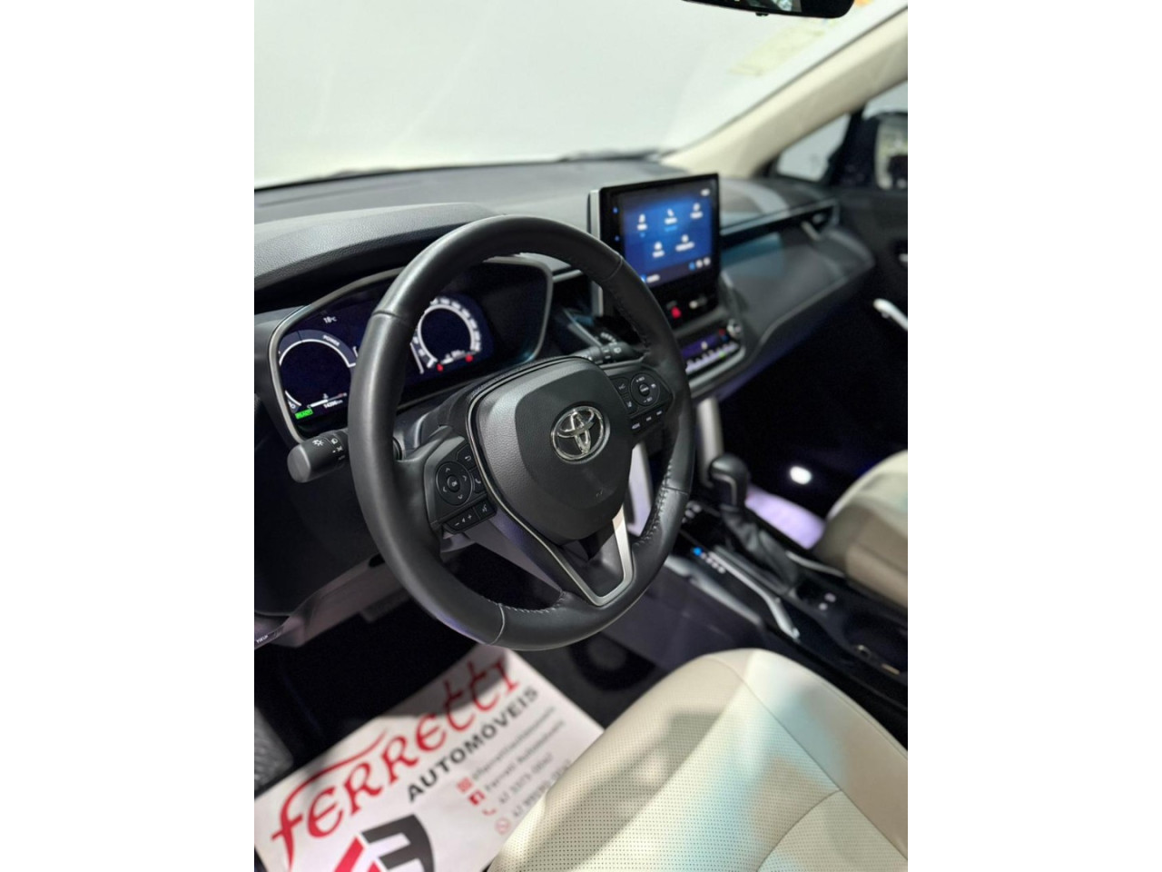 TOYOTA Corolla Cross 1.8 16V 4P FLEX VVT-I HYBRID XRX AUTOMÁTICO CVT