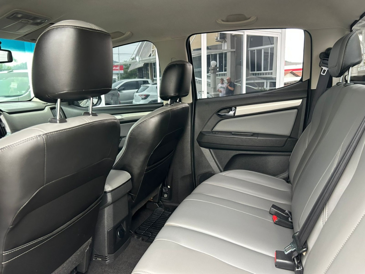 CHEVROLET S10 2.8 16V LTZ CABINE DUPLA 4X4 TURBO DIESEL AUTOMÁTICO