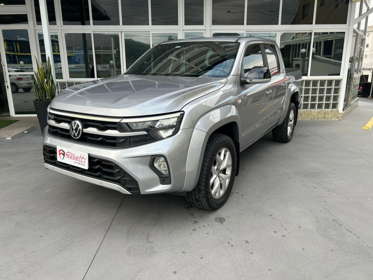 VOLKSWAGEN Amarok 3.0 V6 CABINE DUPLA HIGHLINE 4X4 TURBO INTERCOOLER AUTOMÁTICO