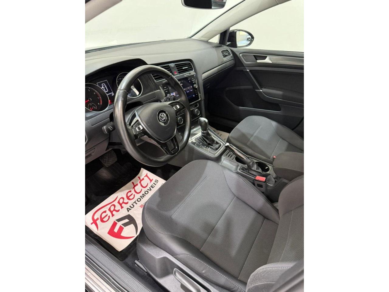 VOLKSWAGEN Golf 1.0 12V 4P FLEX 200 TSI COMFORTLINE AUTOMÁTICO TIPTRONIC