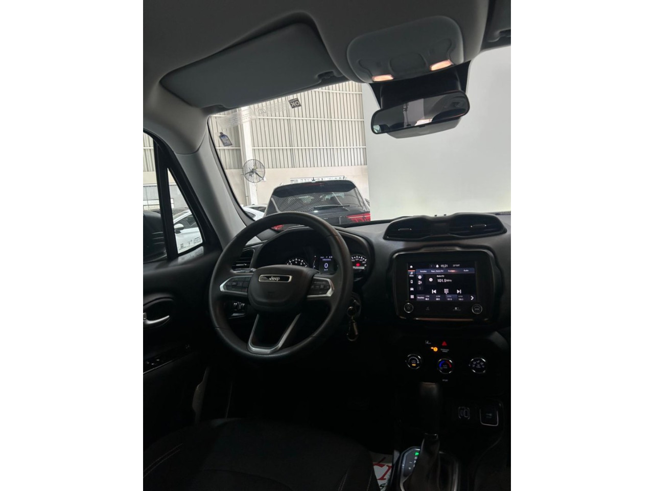 JEEP Renegade 1.3 16V 4P FLEX T270 SPORT TURBO AUTOMÁTICO