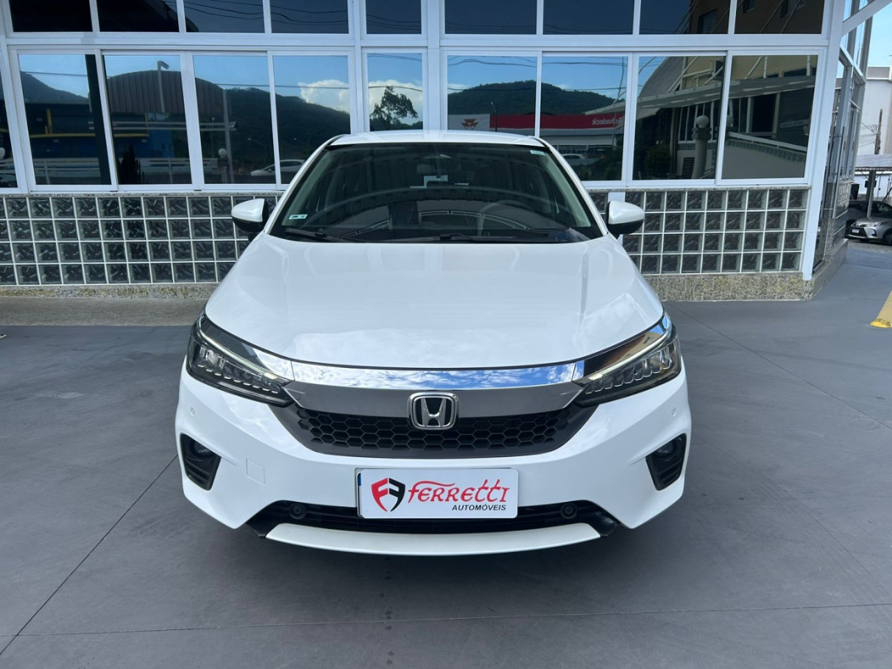 HONDA City Hatch 1.5 16V 4P FLEX TOURING AUTOMÁTICO CVT