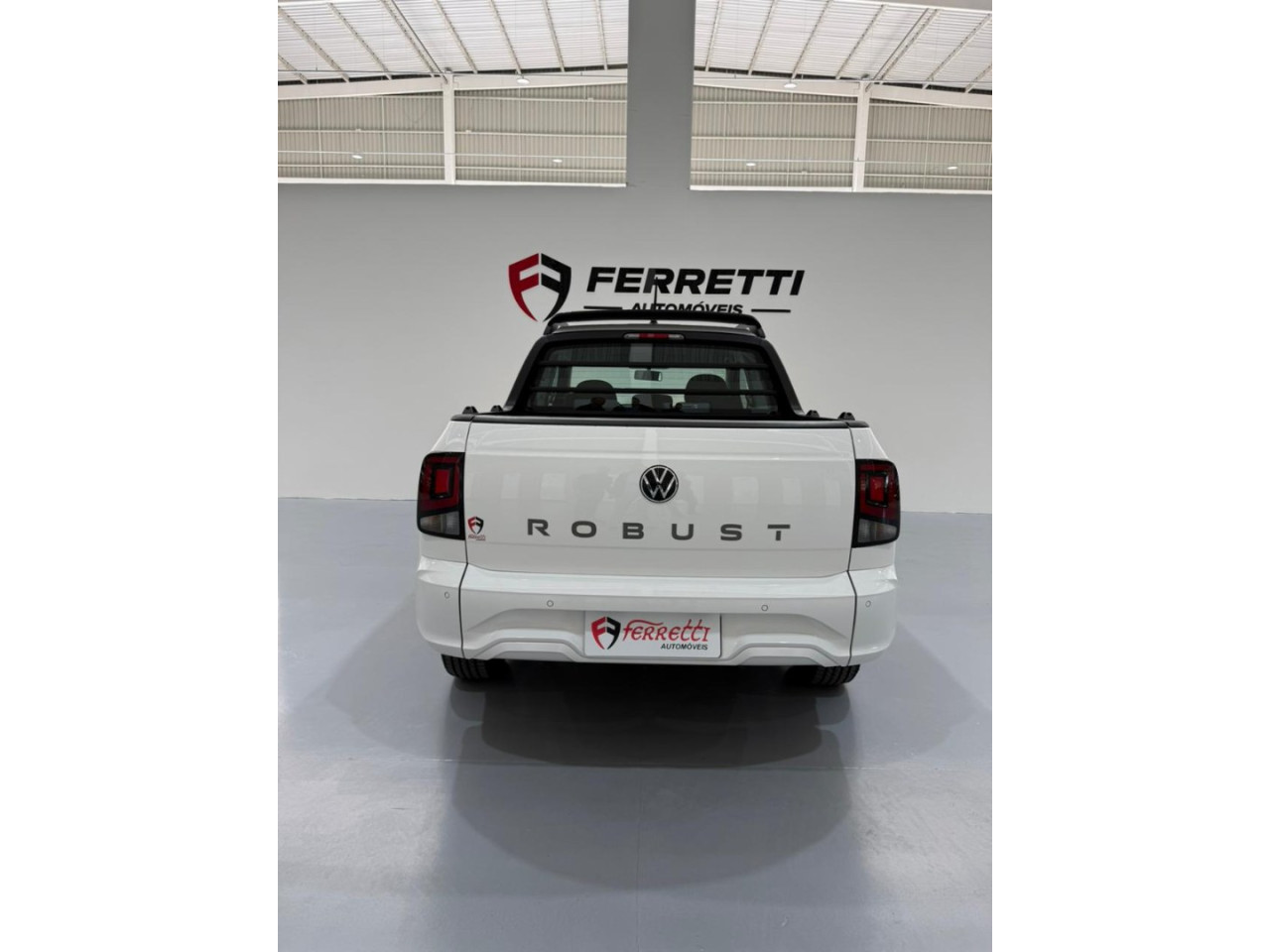 VOLKSWAGEN Saveiro 1.6 16V FLEX MSI ROBUST CABINE DUPLA