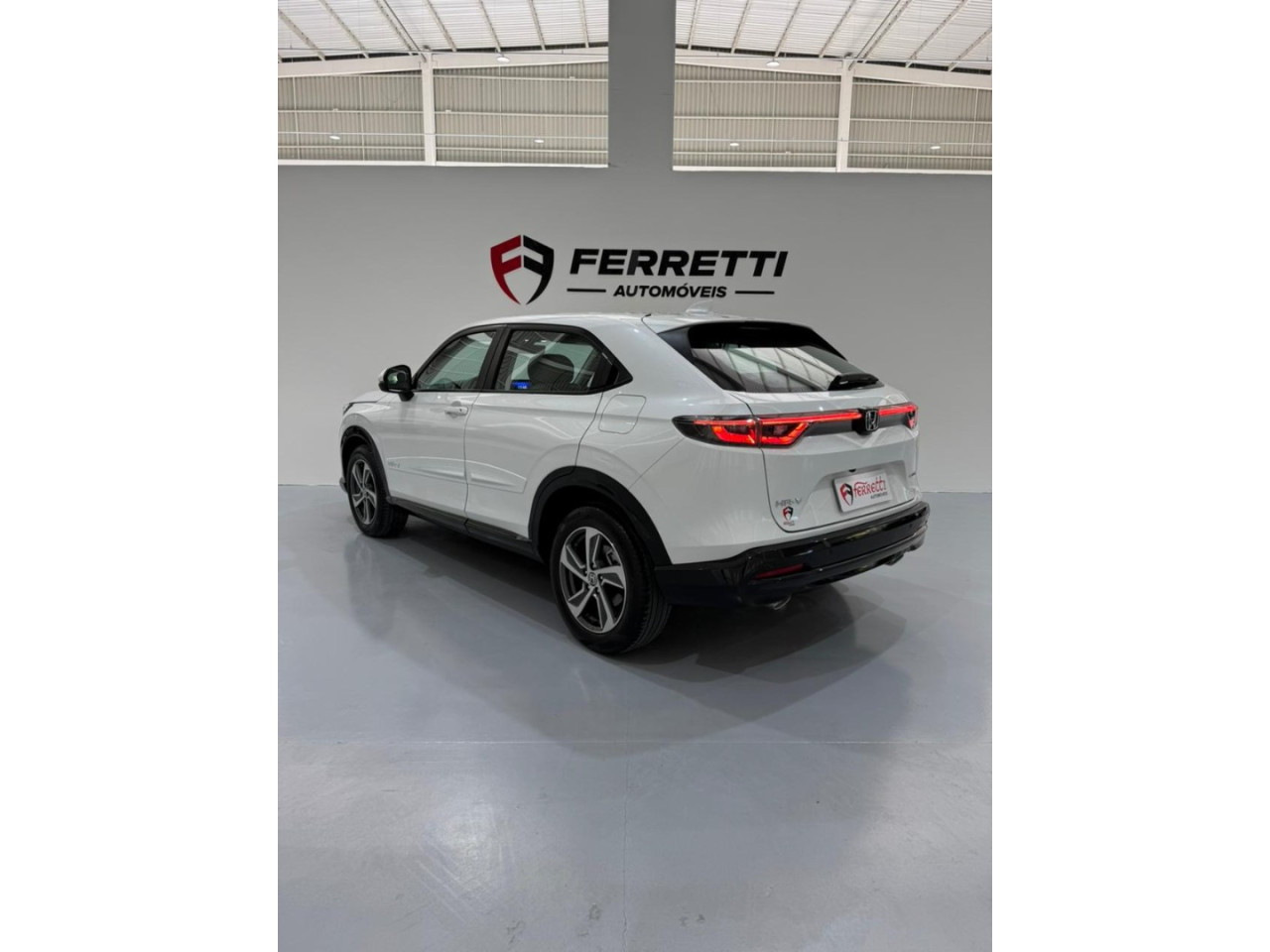 HONDA HR-V 1.5 16V 4P FLEX TOURING TURBO AUTOMÁTICO CVT