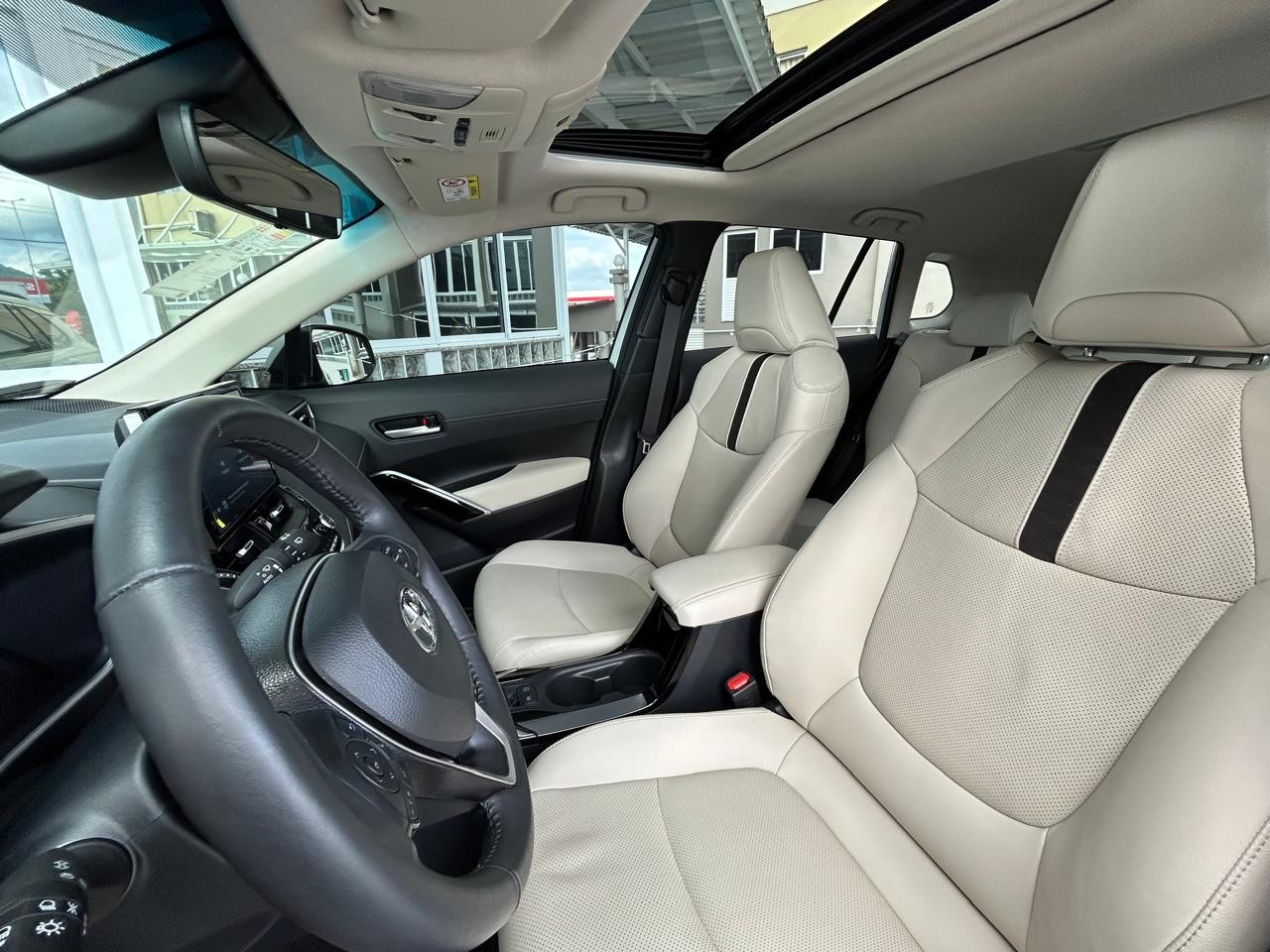 TOYOTA Corolla Cross 1.8 16V 4P FLEX VVT-I HYBRID XRX AUTOMÁTICO CVT