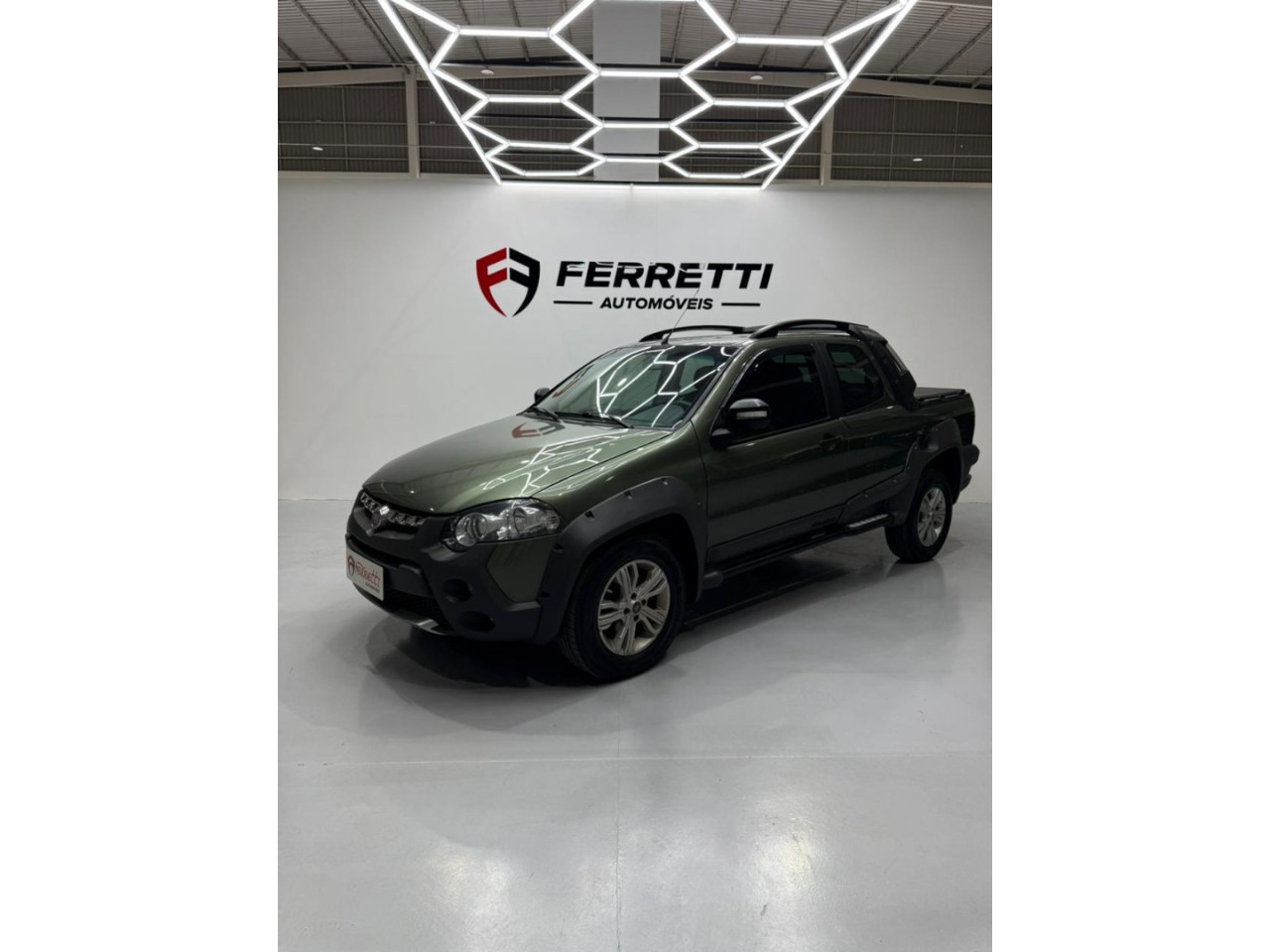 FIAT Strada 1.8 16V FLEX ADVENTURE CABINE DUPLA
