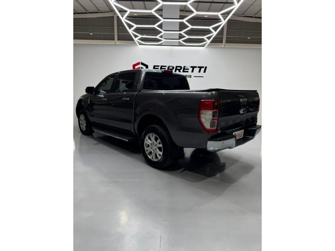 FORD Ranger 3.2 20V XLT 4X4 CABINE DUPLA TURBO DIESEL AUTOMÁTICO