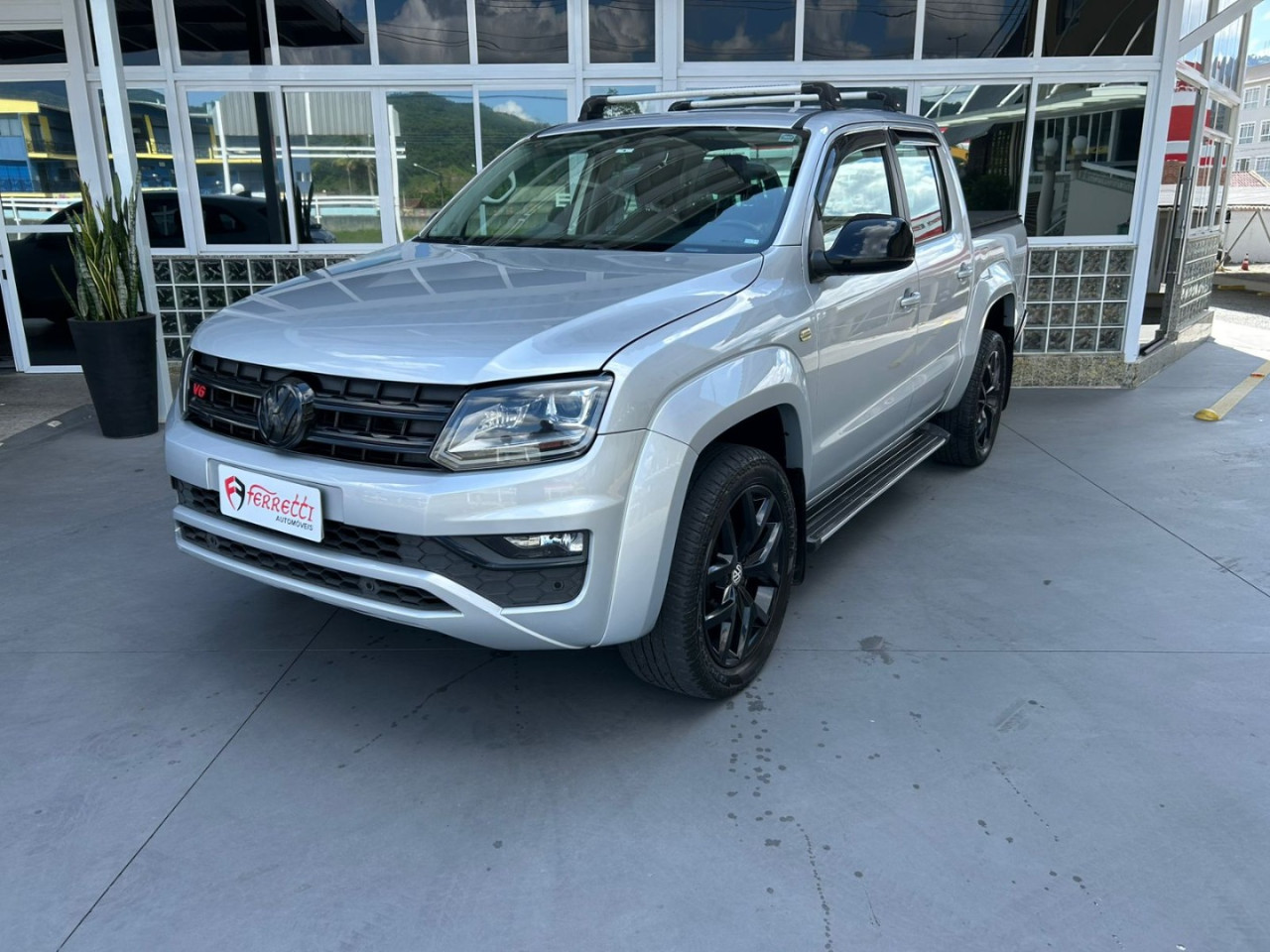 VOLKSWAGEN Amarok 3.0 V6 CABINE DUPLA HIGHLINE 4X4 TURBO INTERCOOLER AUTOMÁTICO