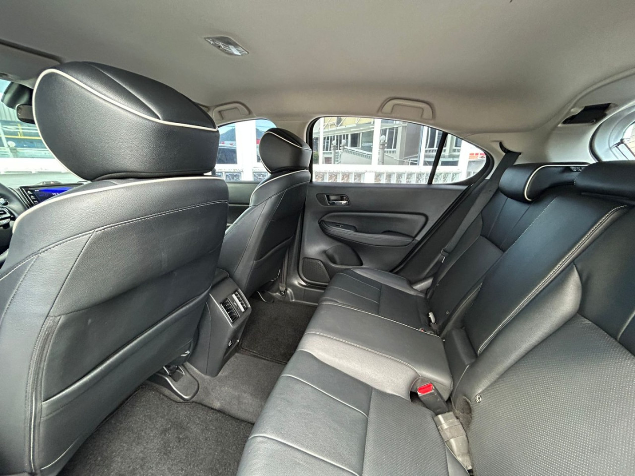 HONDA City Hatch 1.5 16V 4P FLEX TOURING AUTOMÁTICO CVT