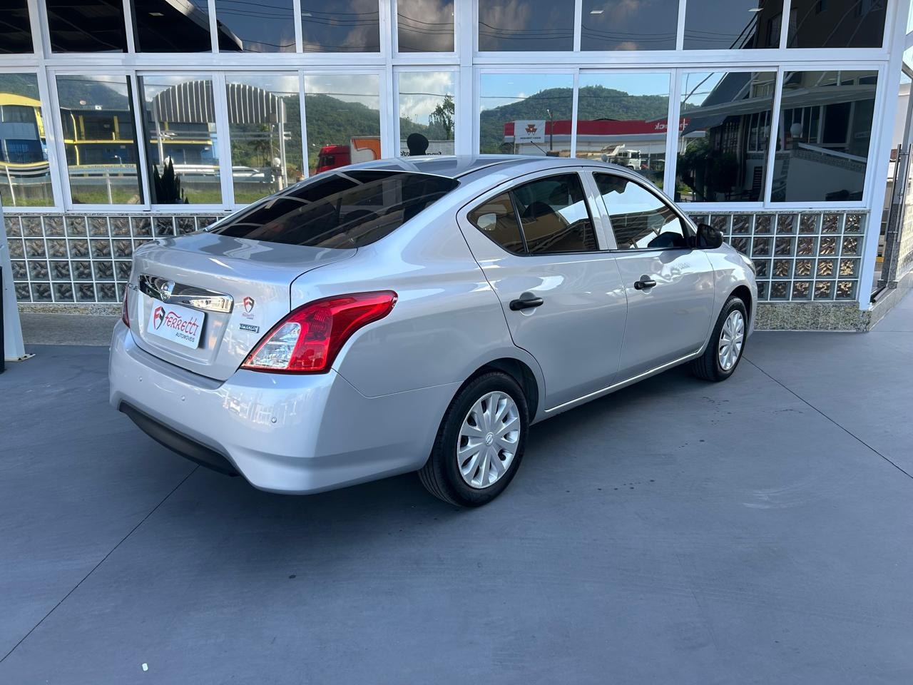 NISSAN Versa Sedan 1.6 16V 4P FLEXSTART V-DRIVE SPECIAL EDITION XTRONIC AUTOMÁTICO CVT