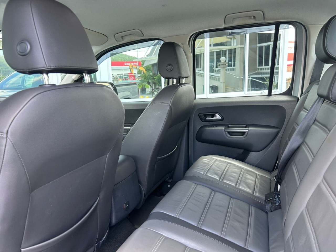 VOLKSWAGEN Amarok 3.0 V6 CABINE DUPLA HIGHLINE 4X4 TURBO INTERCOOLER AUTOMÁTICO