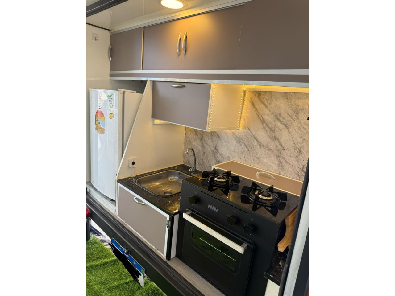 TERCEIRO EIXO Mini Trailer Família 4 PESSOAS