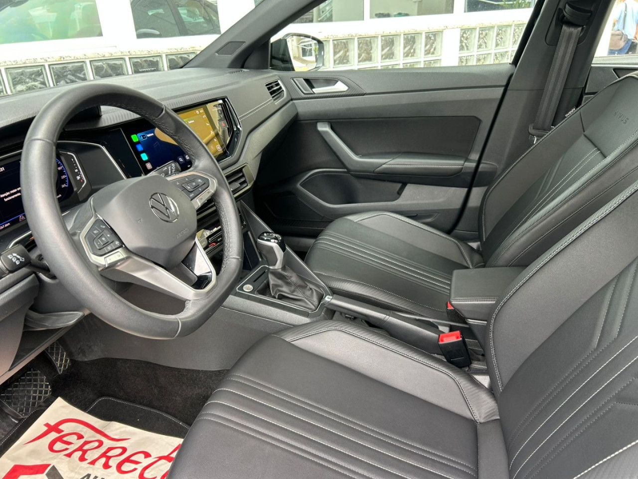 VOLKSWAGEN Nivus 1.0 4P FLEX 200 TSI HIGHLINE TURBO AUTOMÁTICO