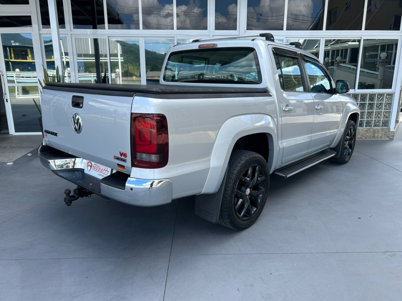 VOLKSWAGEN Amarok 3.0 V6 CABINE DUPLA HIGHLINE 4X4 TURBO INTERCOOLER AUTOMÁTICO