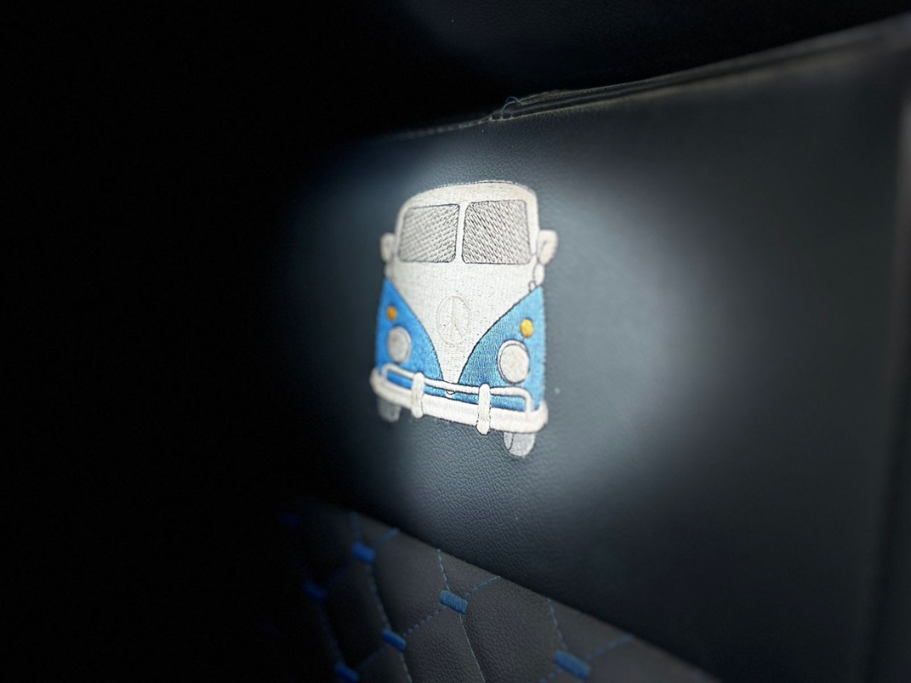 VOLKSWAGEN Kombi 1.6 TRAILER