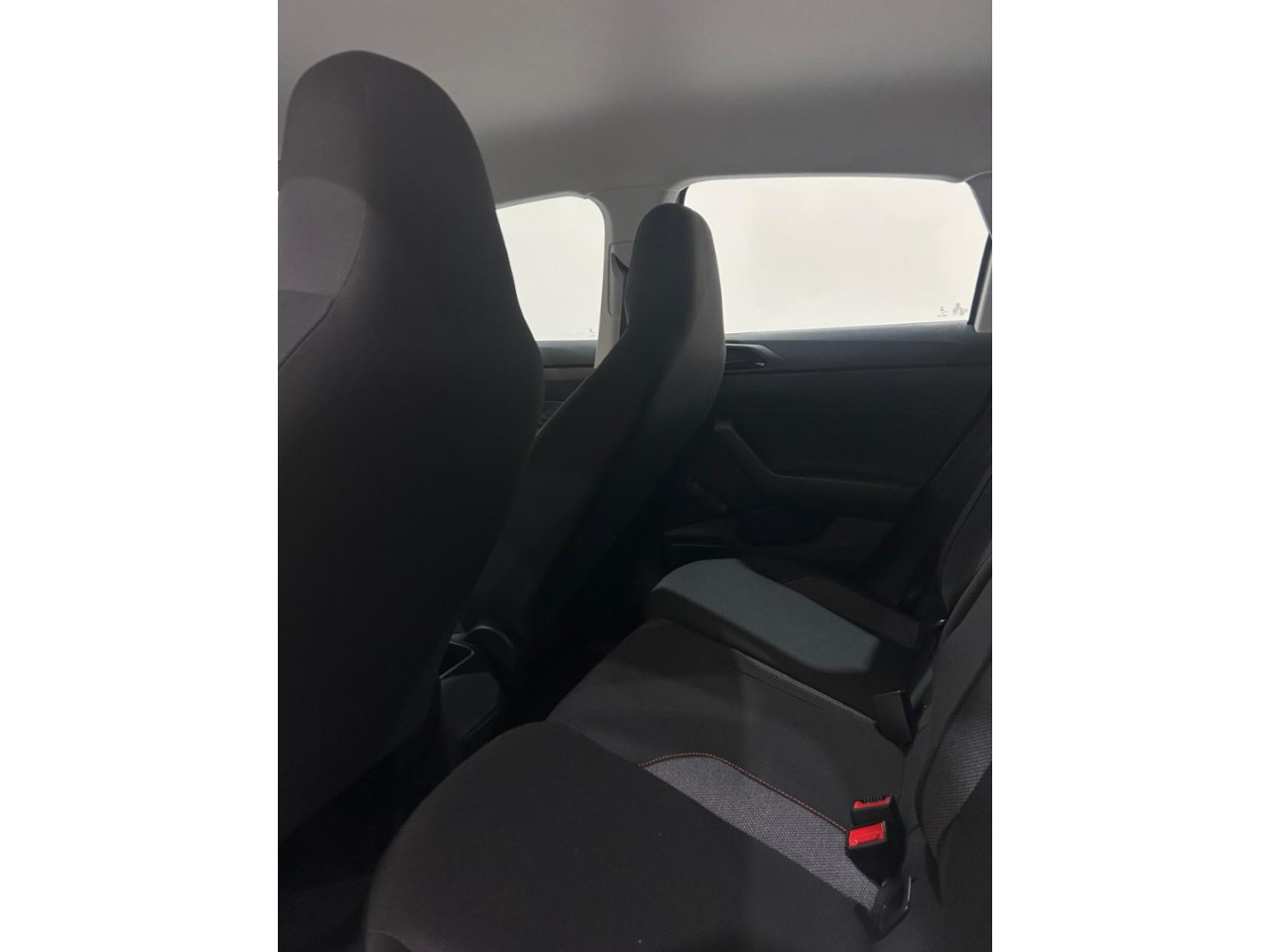 VOLKSWAGEN Polo Hatch 1.0 4P MPI TRACK