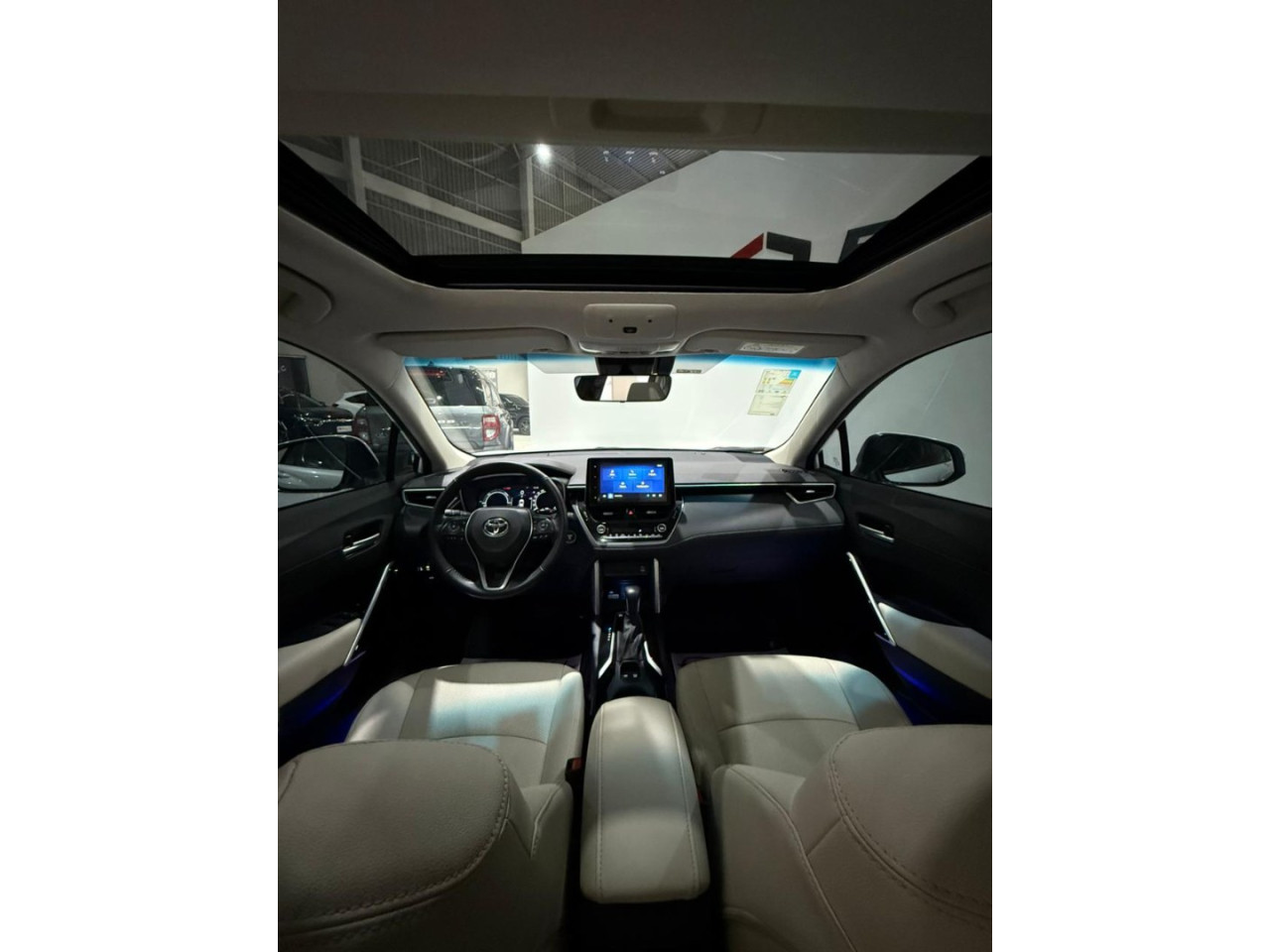 TOYOTA Corolla Cross 1.8 16V 4P FLEX VVT-I HYBRID XRX AUTOMÁTICO CVT