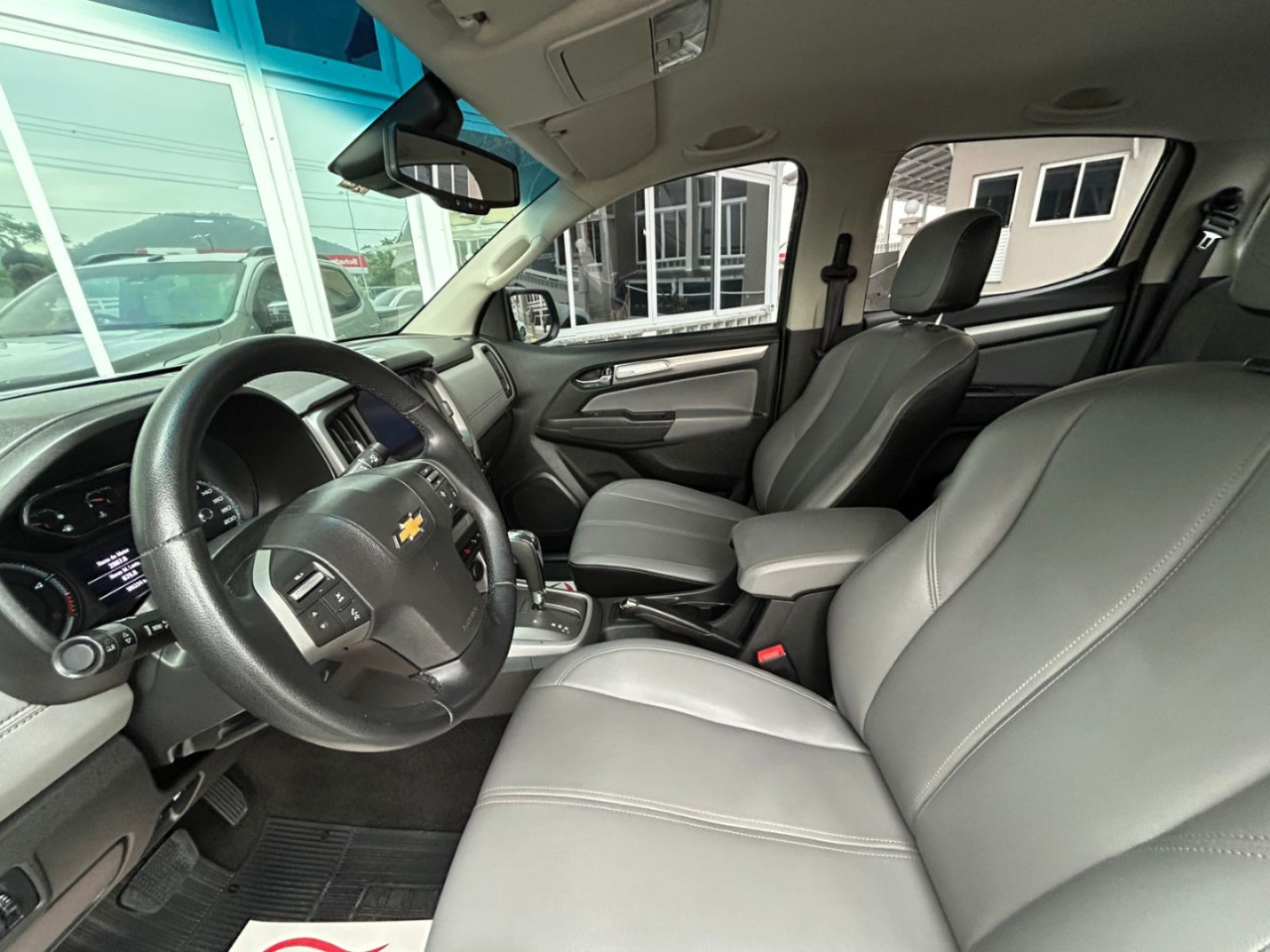 CHEVROLET S10 2.8 16V LTZ CABINE DUPLA 4X4 TURBO DIESEL AUTOMÁTICO