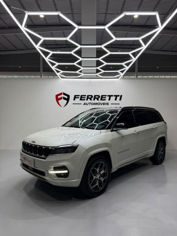 JEEP Commander 2.0 16V 4P TD380 OVERLAND 4X4 TURBO DIESEL AUTOMÁTICO AT9