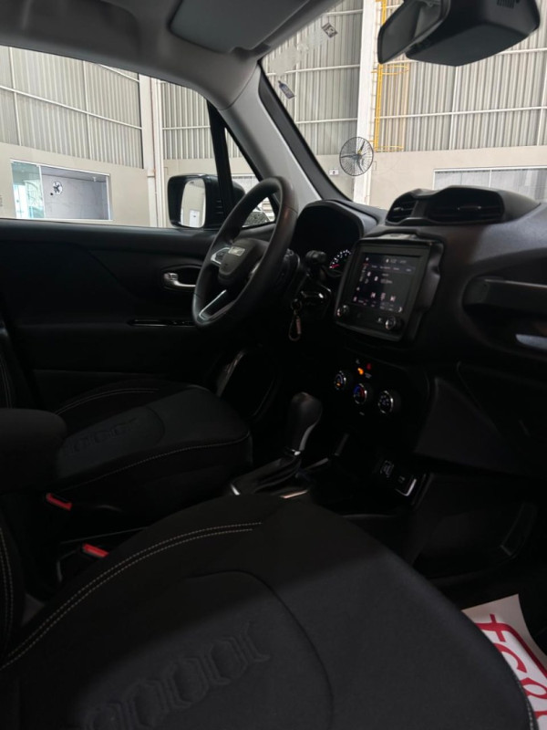 JEEP Renegade 1.3 16V 4P FLEX T270 SPORT TURBO AUTOMÁTICO