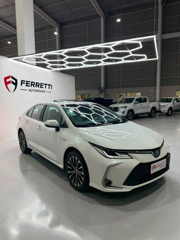 TOYOTA Corolla 1.8 16V 4P FLEX HÍBRIDO ALTIS A PREMIUM AUTOMÁTICO CVT