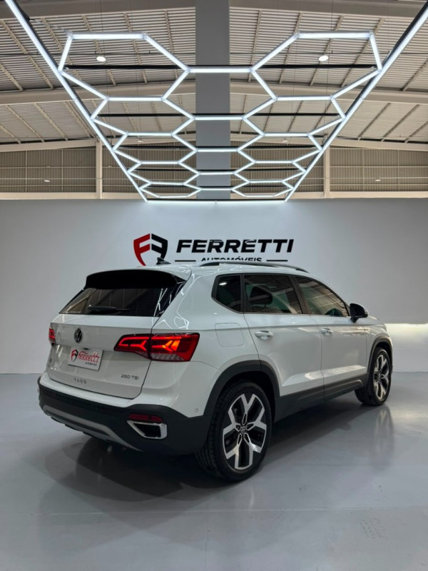VOLKSWAGEN Taos 1.4 16V 4P FLEX 250 TSI HIGHLINE AUTOMÁTICO
