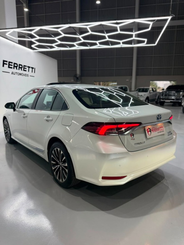 TOYOTA Corolla 1.8 16V 4P FLEX HÍBRIDO ALTIS A PREMIUM AUTOMÁTICO CVT