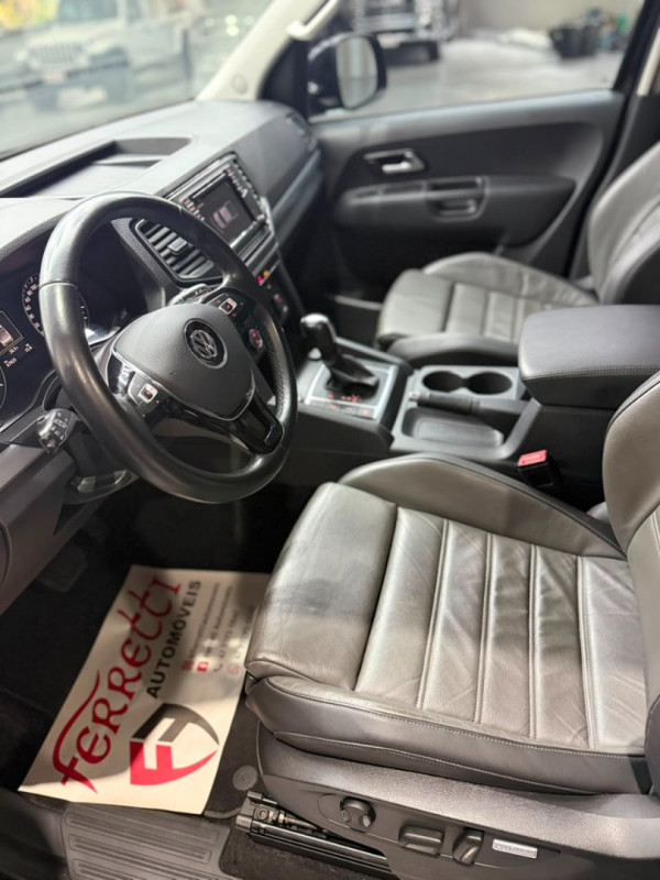 VOLKSWAGEN Amarok 3.0 V6 CABINE DUPLA HIGHLINE 4X4 TURBO INTERCOOLER AUTOMÁTICO