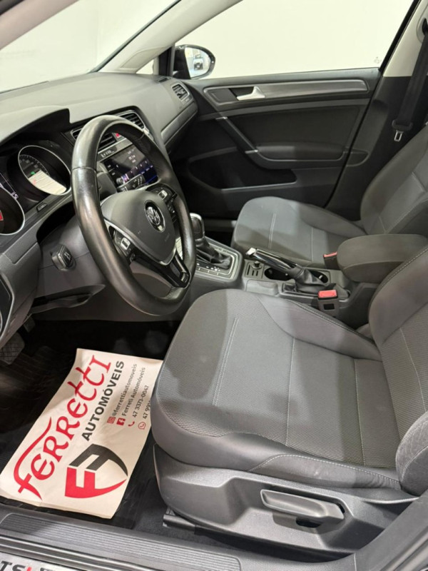 VOLKSWAGEN Golf 1.0 12V 4P FLEX 200 TSI COMFORTLINE AUTOMÁTICO TIPTRONIC