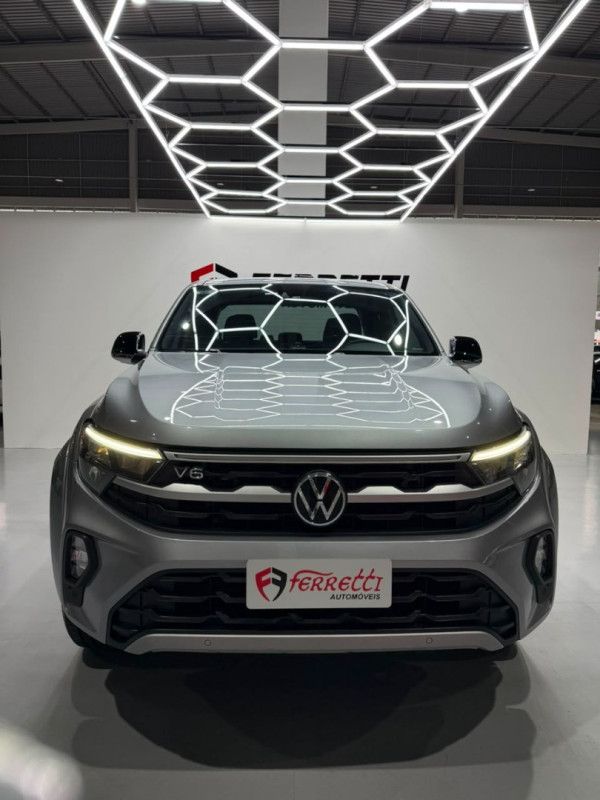 VOLKSWAGEN Amarok 3.0 V6 CABINE DUPLA HIGHLINE 4X4 TURBO INTERCOOLER AUTOMÁTICO