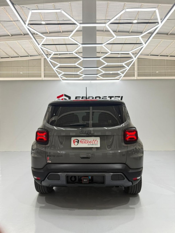 JEEP Renegade 1.3 16V 4P FLEX T270 S 4X4 TURBO AUTOMÁTICO
